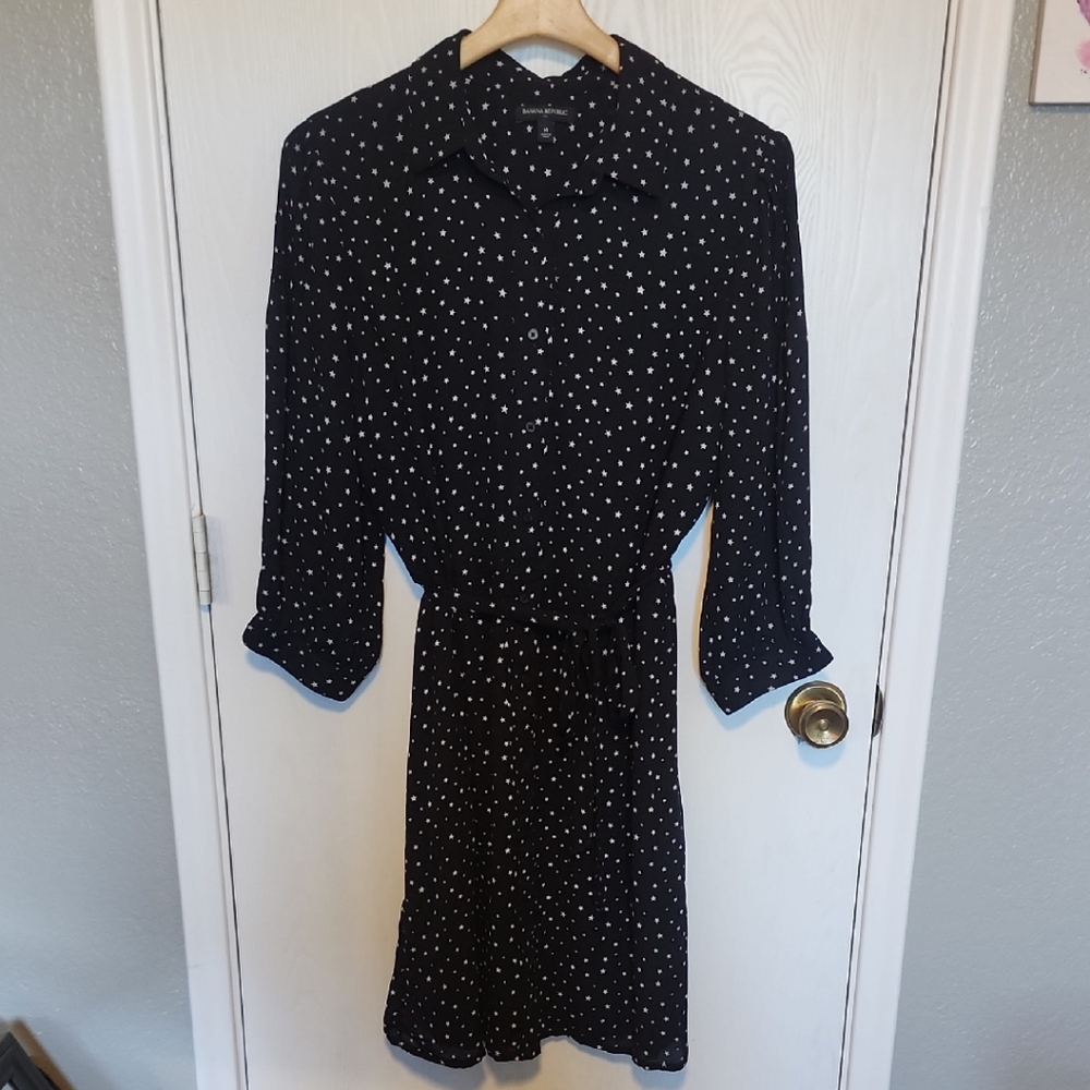 Banana Republic Black and White Long Sleeve Dress